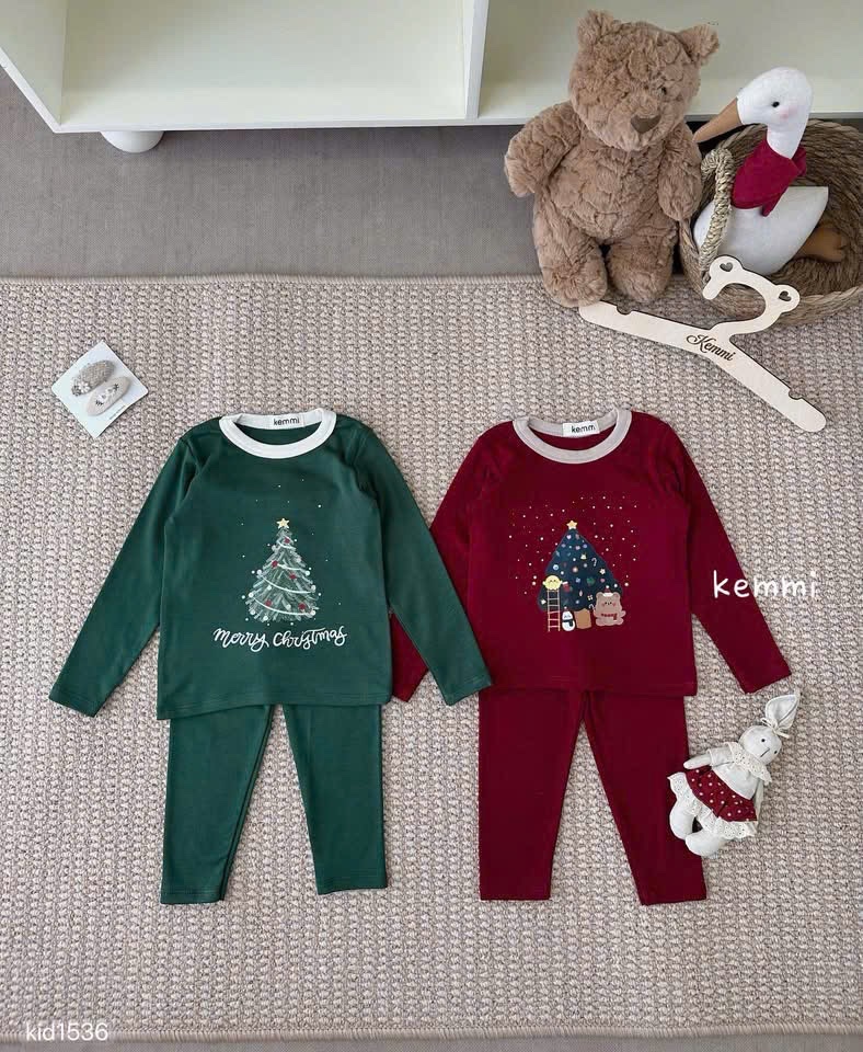 G838 - SET 2 BỘ BÉ DÀI TAY NOEL CÂY THÔNG xanh đỏ