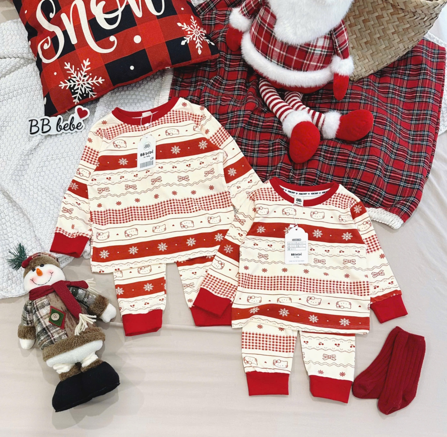 T038 - BỘ BÉ ZIP LÔNG BE NOEL BÔNG TUYẾT KITTY