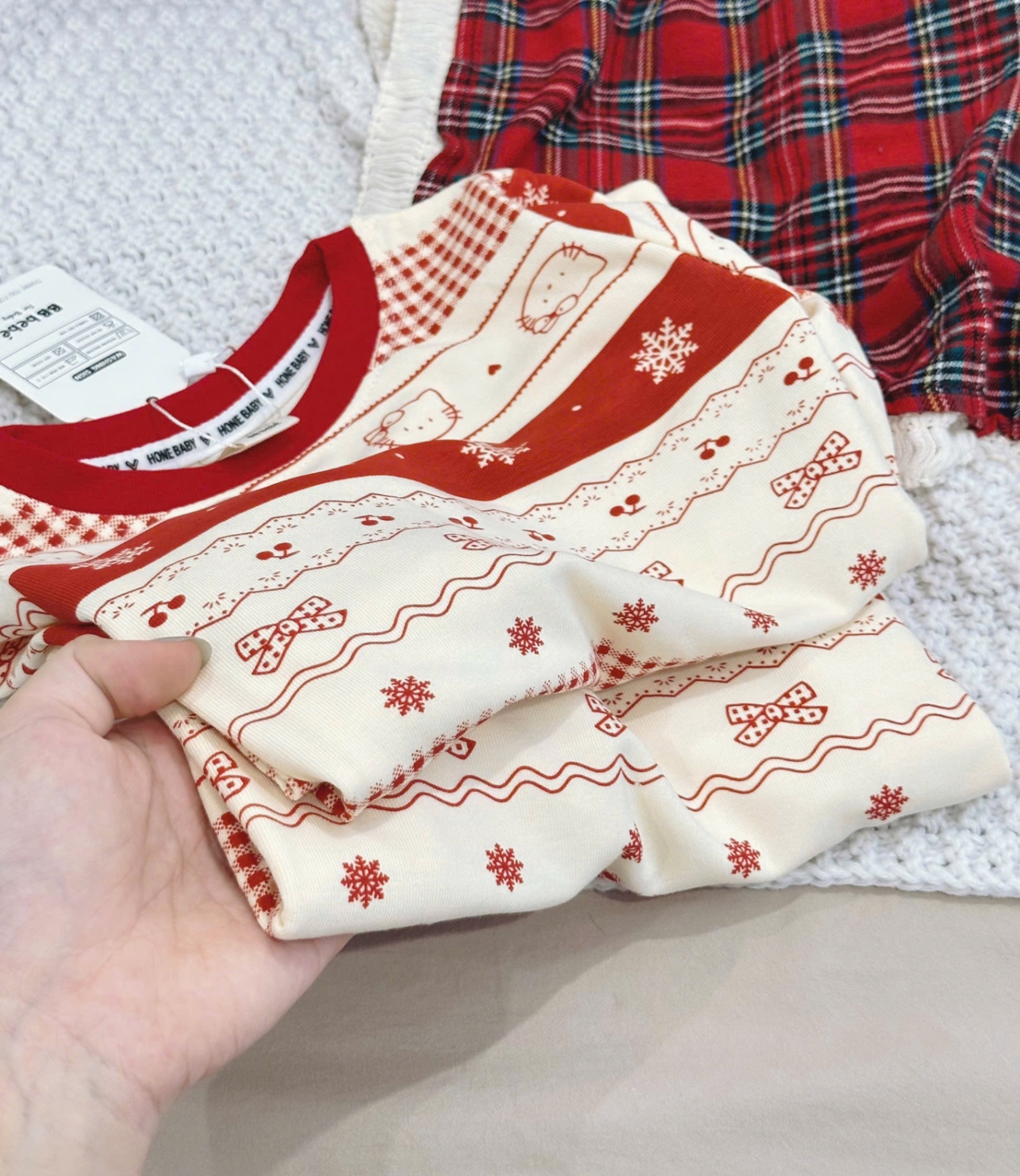 T038 - BỘ BÉ ZIP LÔNG BE NOEL BÔNG TUYẾT KITTY