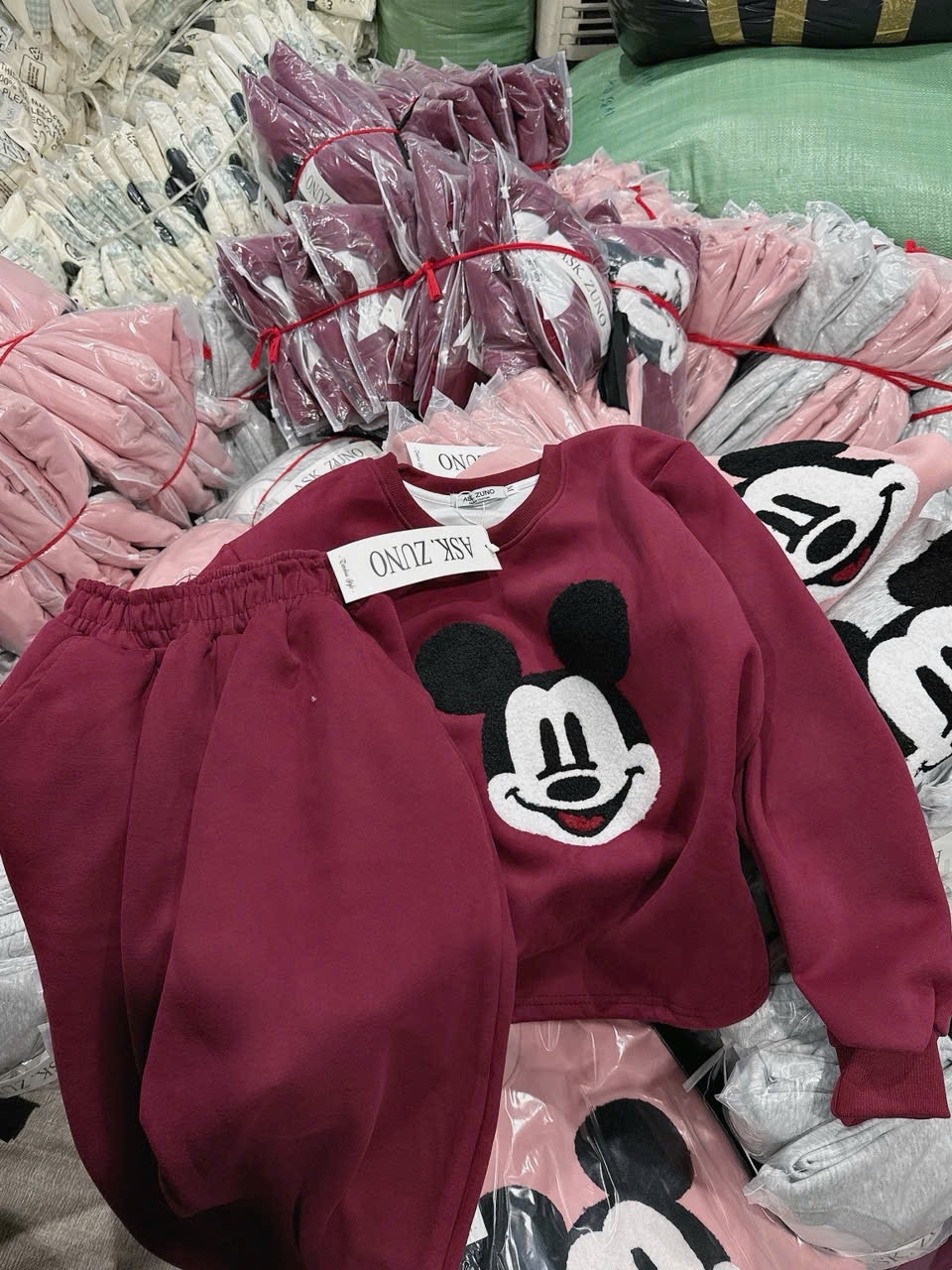 S233 - BỘ NỮ HAIDA THÊU MICKEY XÙ