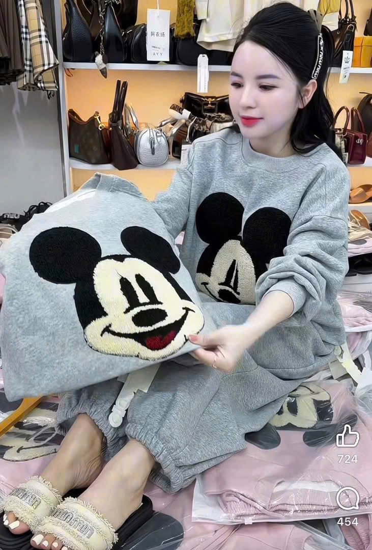 S233 - BỘ NỮ HAIDA THÊU MICKEY XÙ