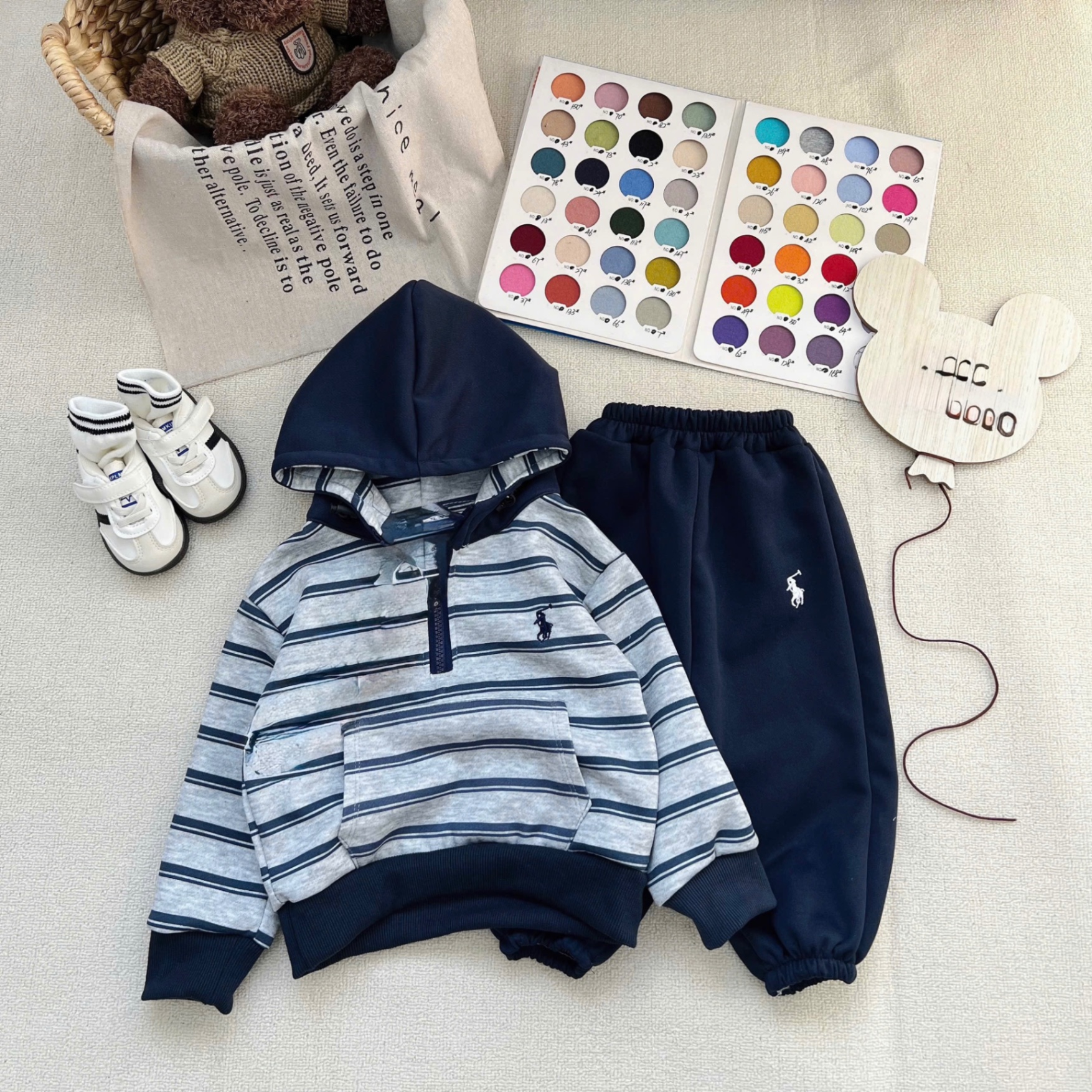 T063 - BỘ NỈ BÉ TRAI HOODIE MŨ KẺ CỔ KHOÁ KỊ SĨ