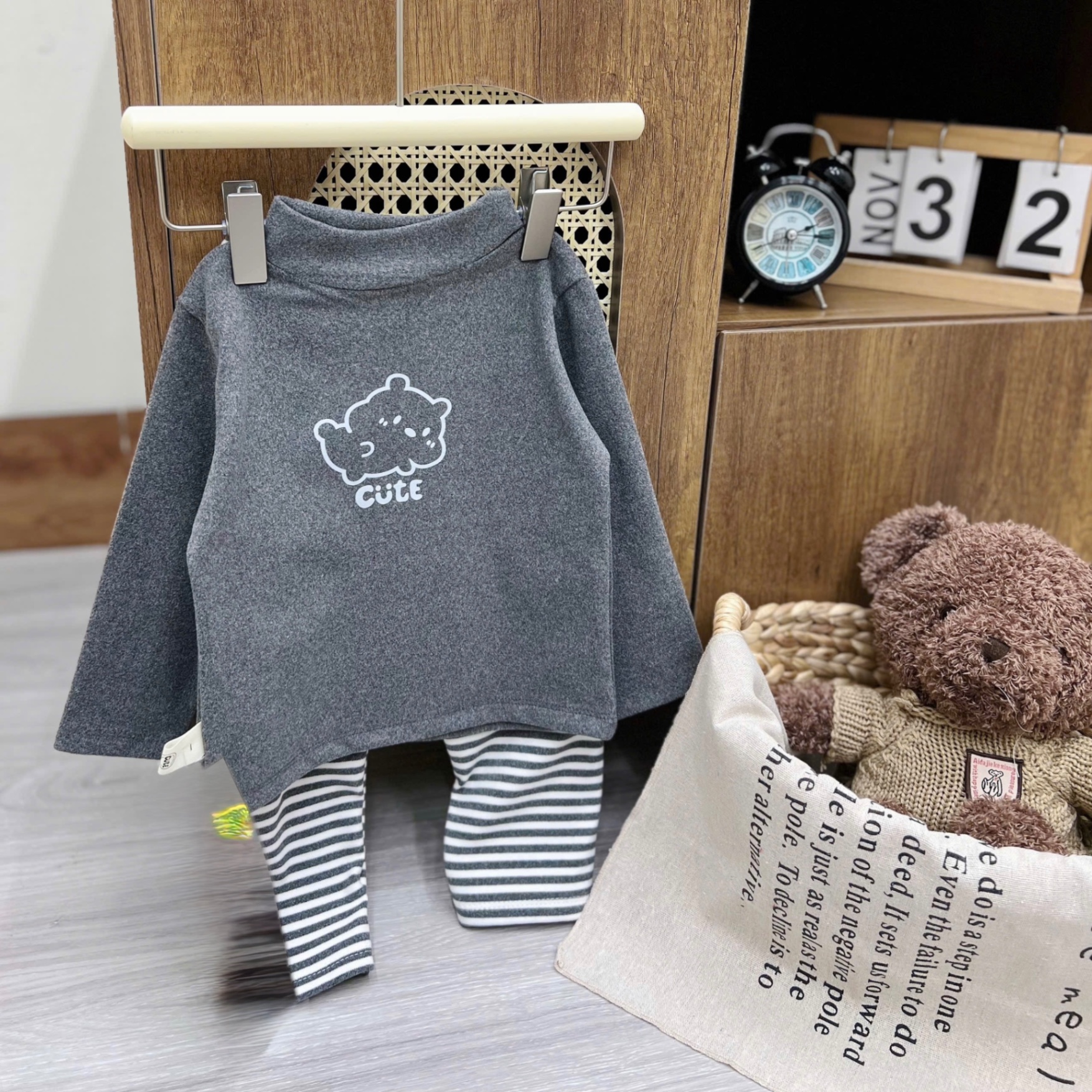 T056 - SET 2 BỘ ZIP LÔNG BÉ CHÓ CUTE BÉ TRAI GÁI