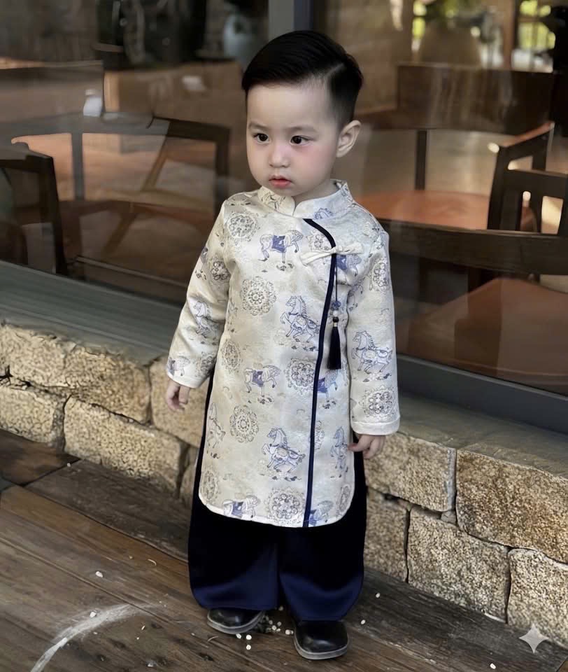 T070 - SET ÁO DÀI BÉ GẤM NGỰA THANH MÃ QUẦN LỤA XANH