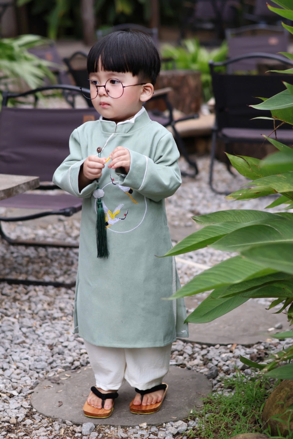T057 - SET ÁO DÀI BÉ TRAI XANH ĐỎ THÊU HẠC