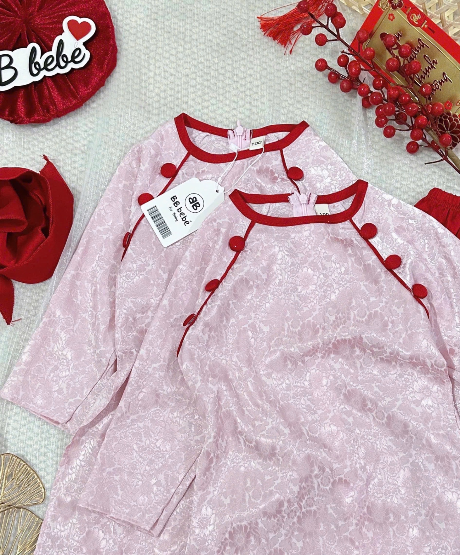 G853 - SET ÁO DÀI BÉ GÁI VÂN LỤA HOA HỒNG QUẦN ĐỎ