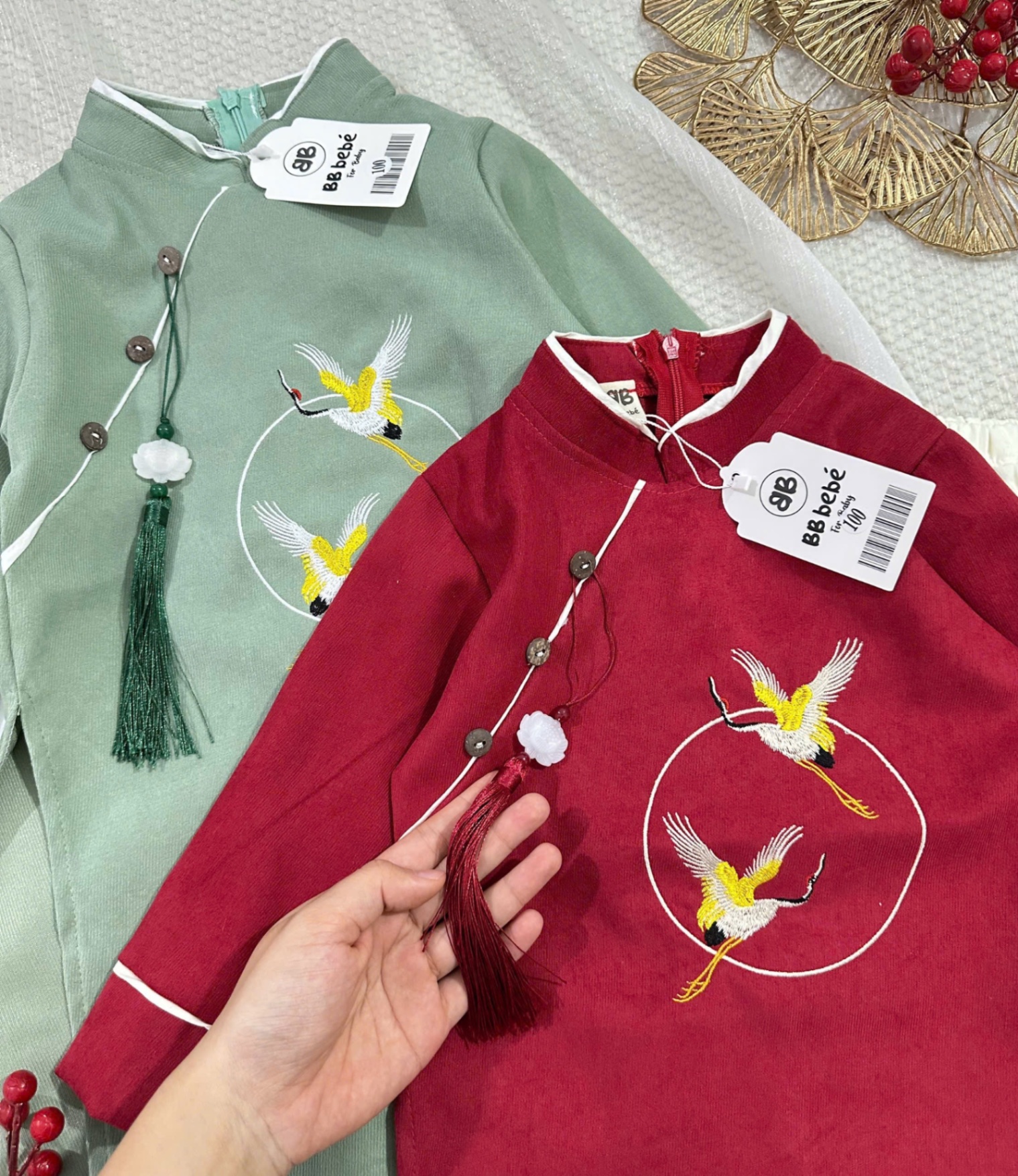 T057 - SET ÁO DÀI BÉ TRAI XANH ĐỎ THÊU HẠC