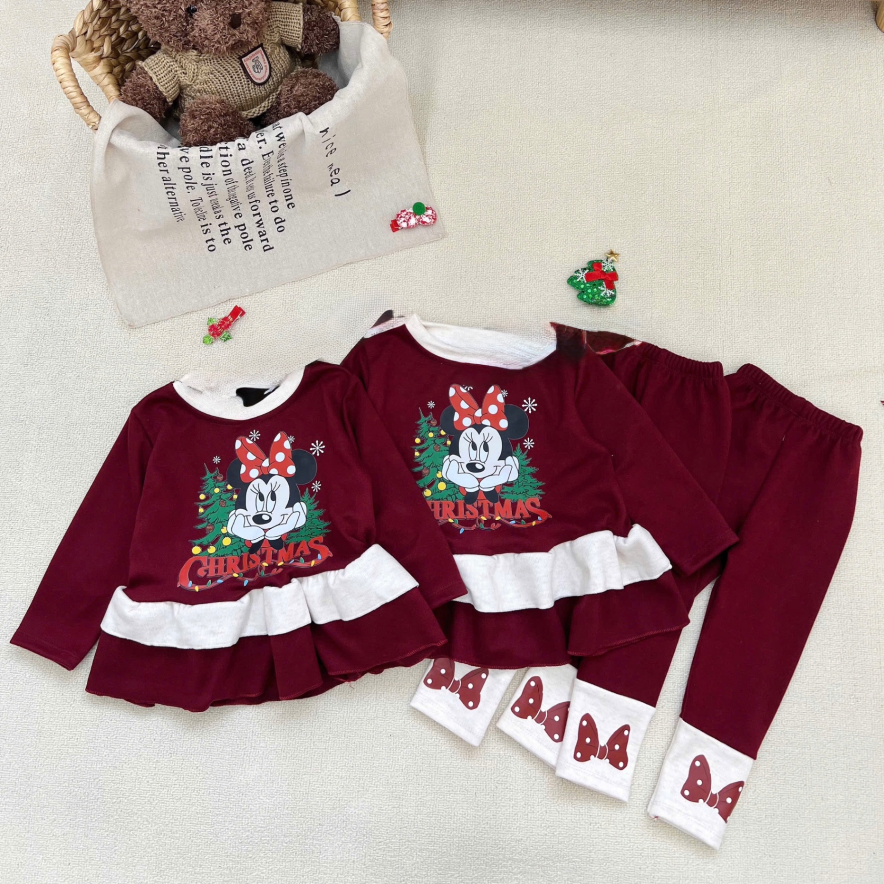 G851 - BỘ BÉ GÁI TĂM THỎ ĐỎ MICKEY MINNIE CHRISTMAS