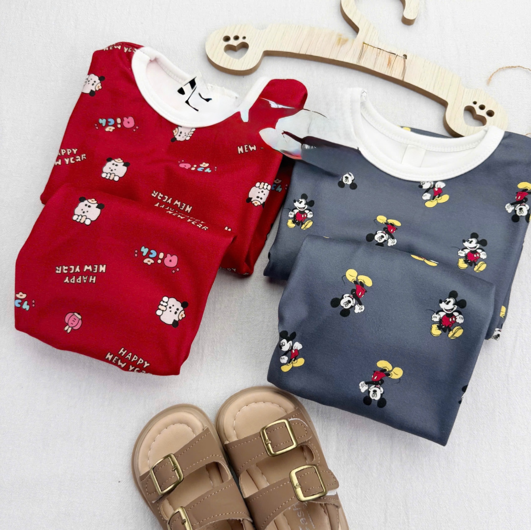 T060 - SET 2 BỘ BÉ ZIP LÔNG MICKEY NEWYEAR đỏ xám