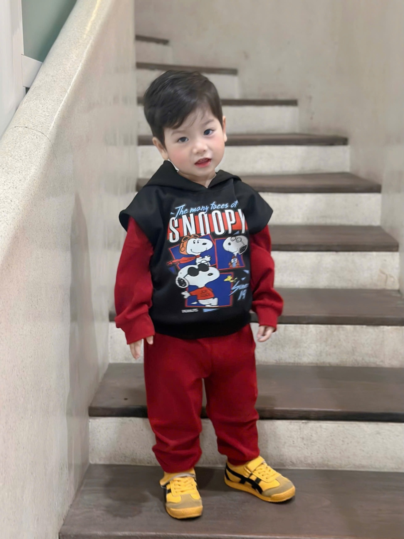 T068 - SET BÉ TRAI 3CT SNOOPY ĐỎ TRẮNG PHỐI GILE