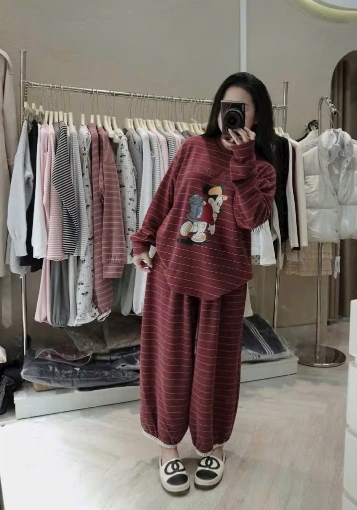 S241 - BỘ TĂM THỎ LÔNG KẺ NGANG MICKEY FIRE