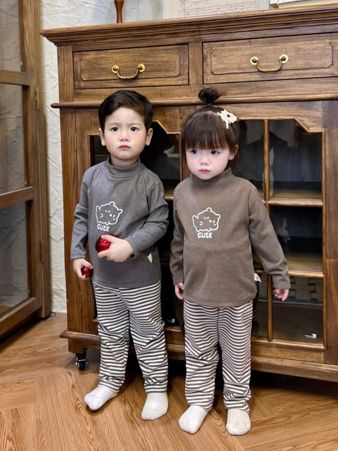 T056 - SET 2 BỘ ZIP LÔNG BÉ CHÓ CUTE BÉ TRAI GÁI