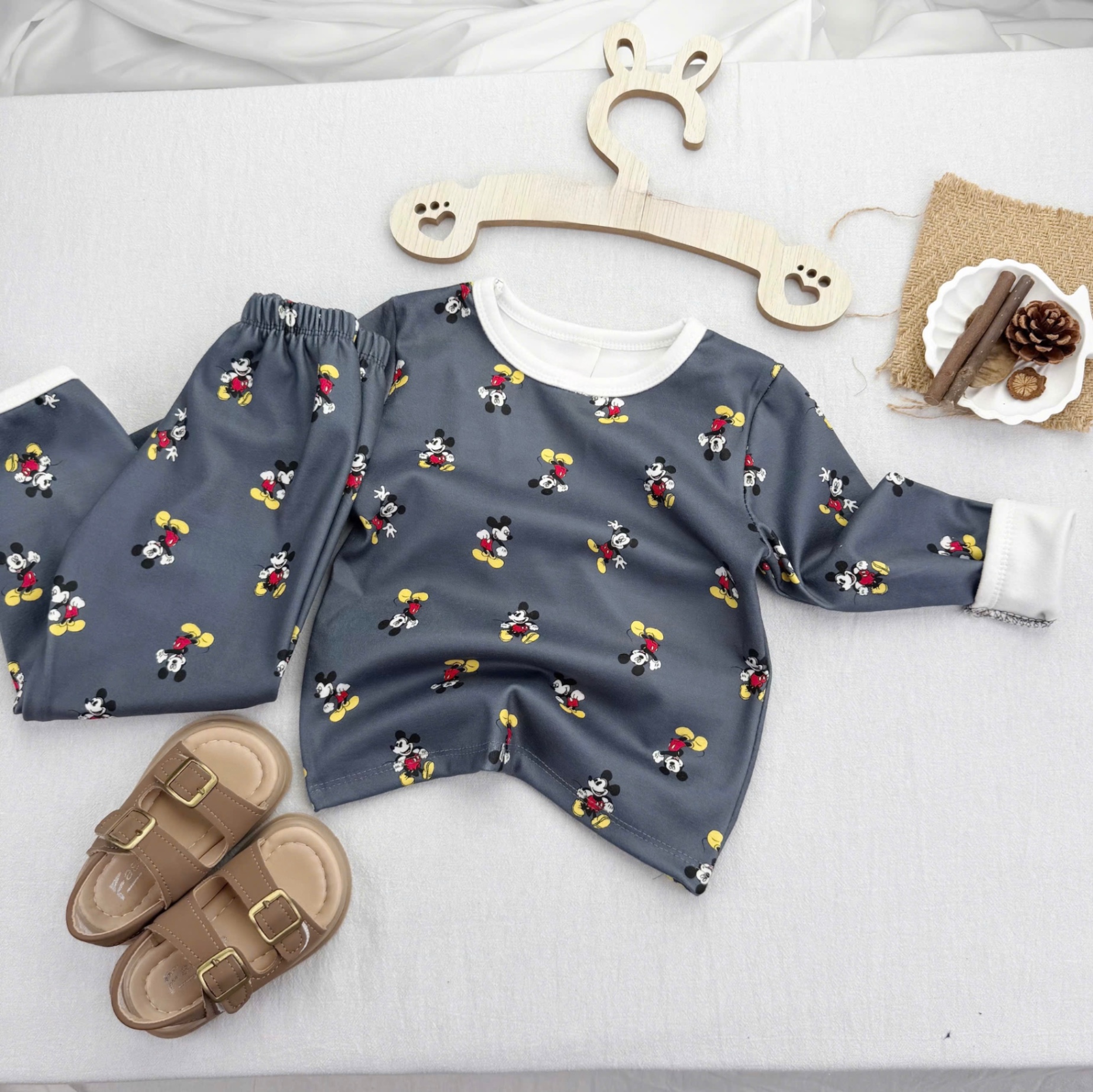 T060 - SET 2 BỘ BÉ ZIP LÔNG MICKEY NEWYEAR đỏ xám