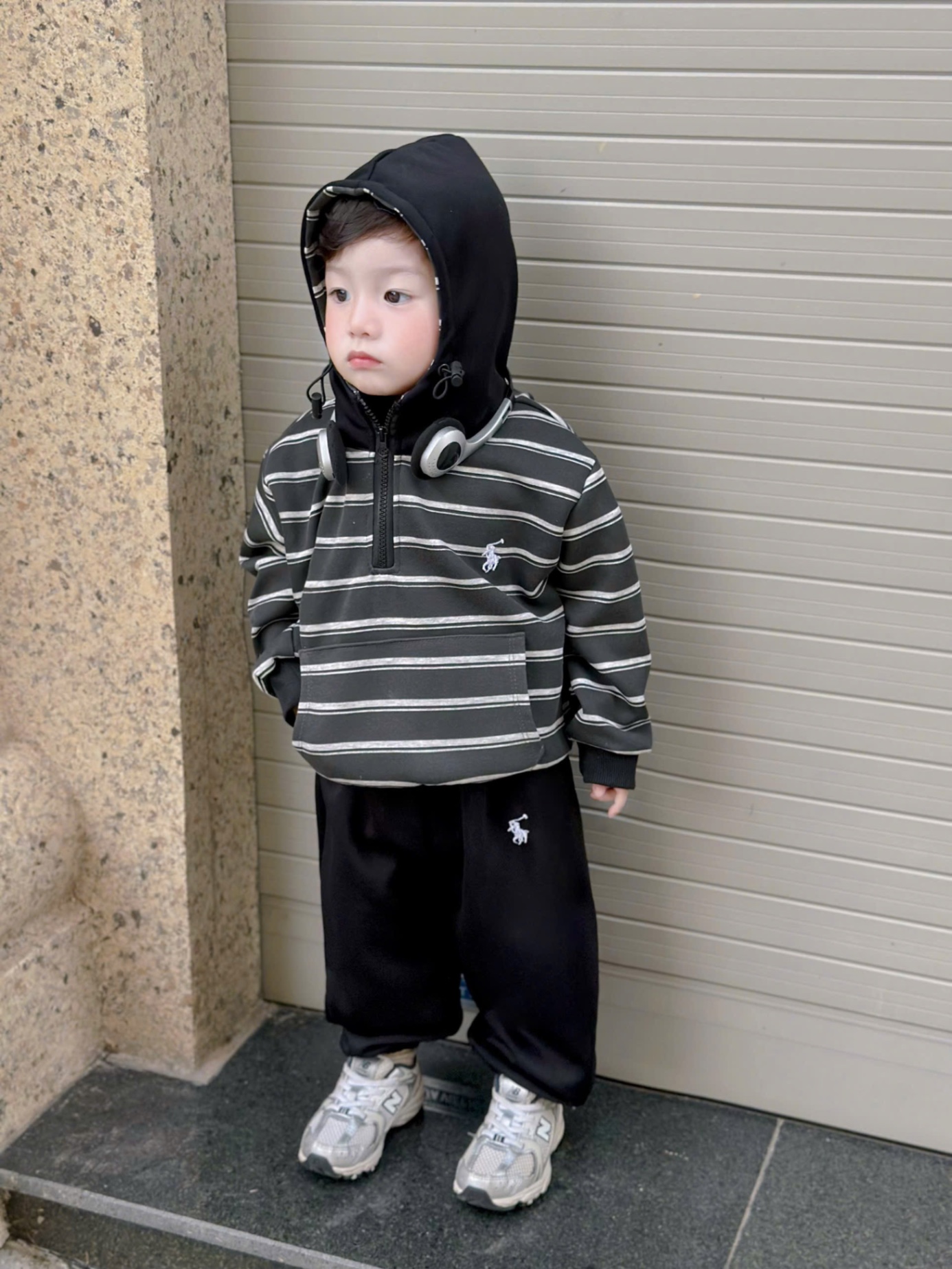 T063 - BỘ NỈ BÉ TRAI HOODIE MŨ KẺ CỔ KHOÁ KỊ SĨ