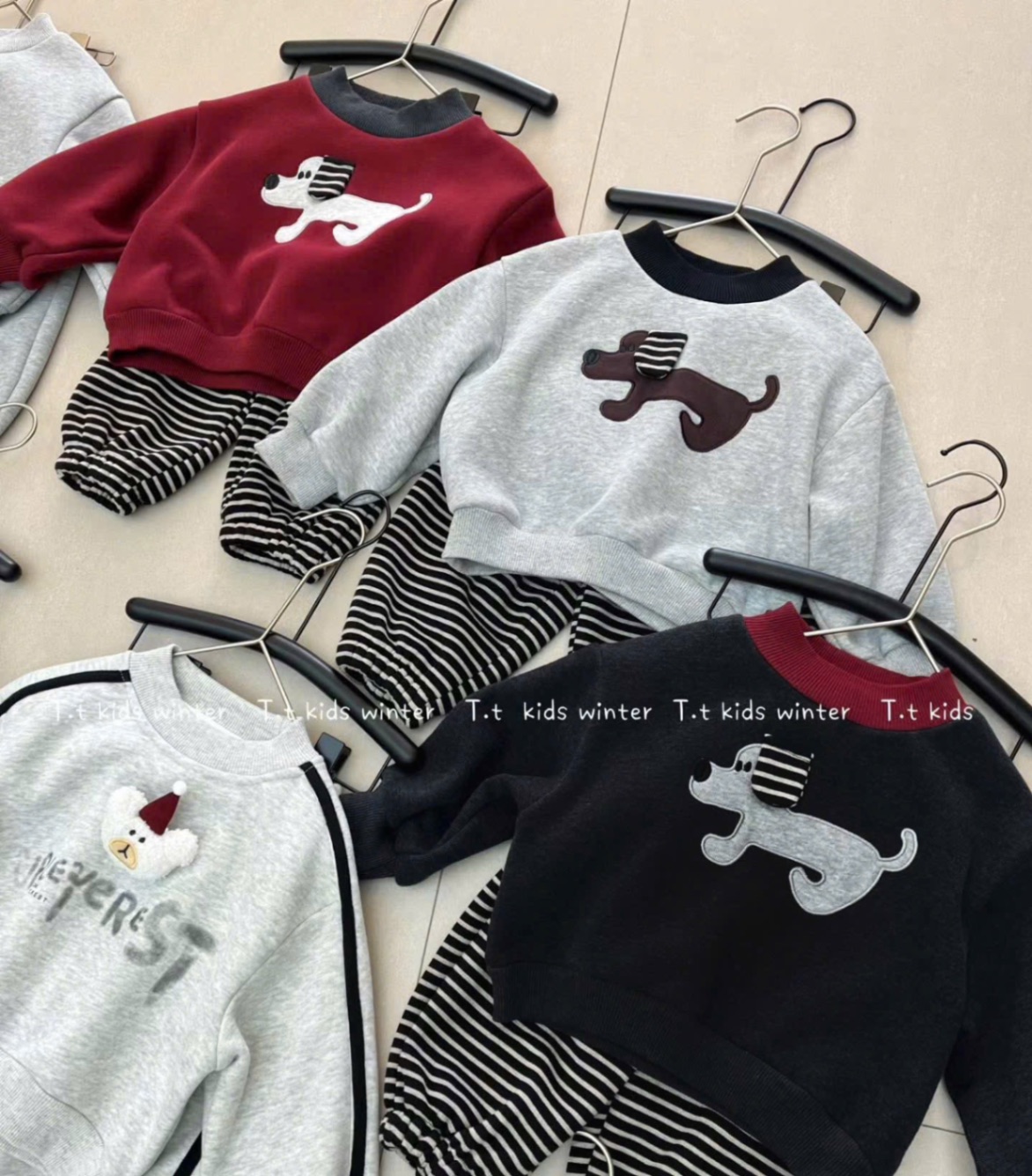 T071 - BỘ NỈ BÉ TRAI THÊU CHÓ CỔ BO QUẦN KẺ