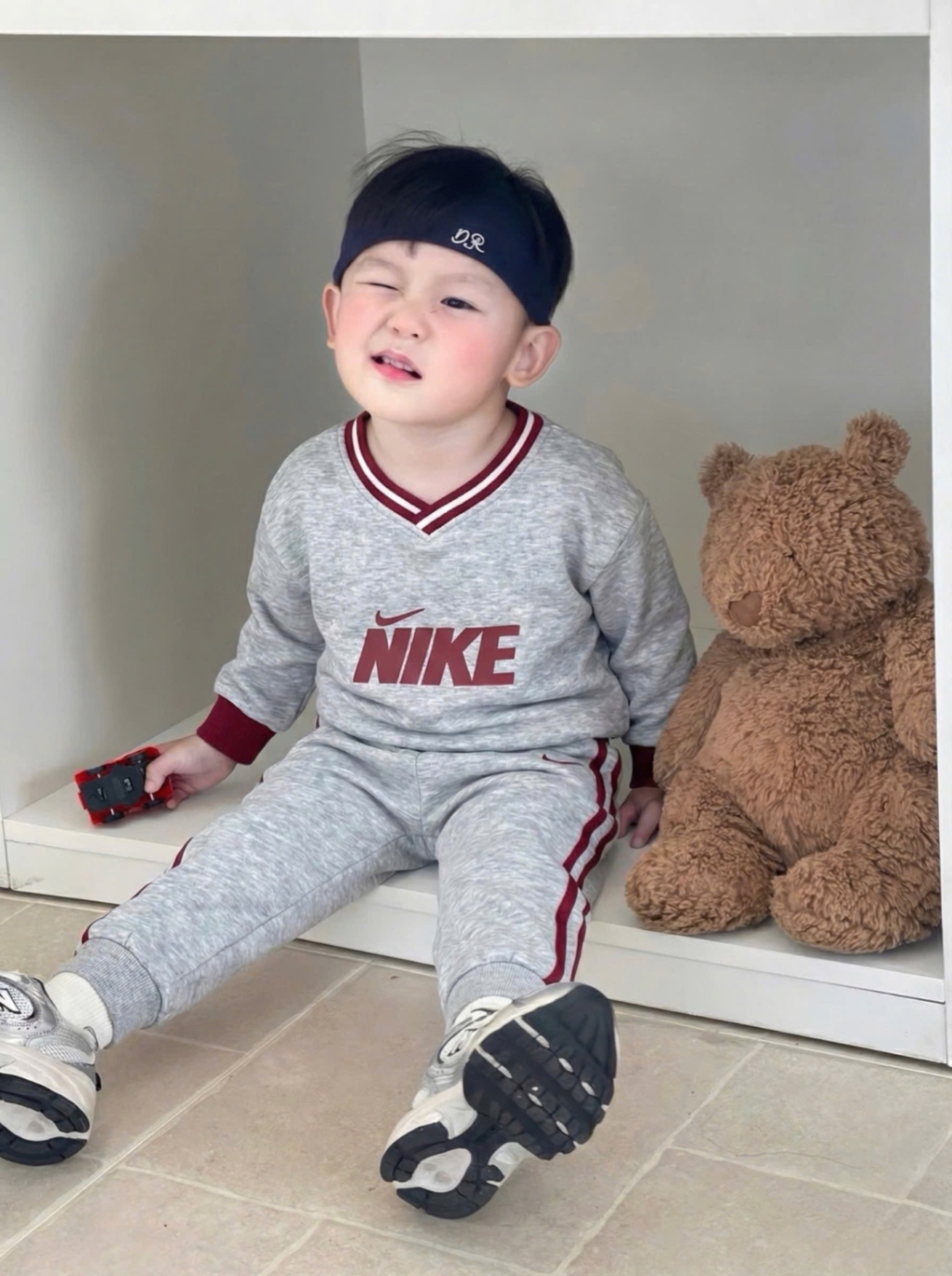 T072 - BỘ NỈ BÉ TRAI HAIDA XÁM NIKE CỔ VIỀN