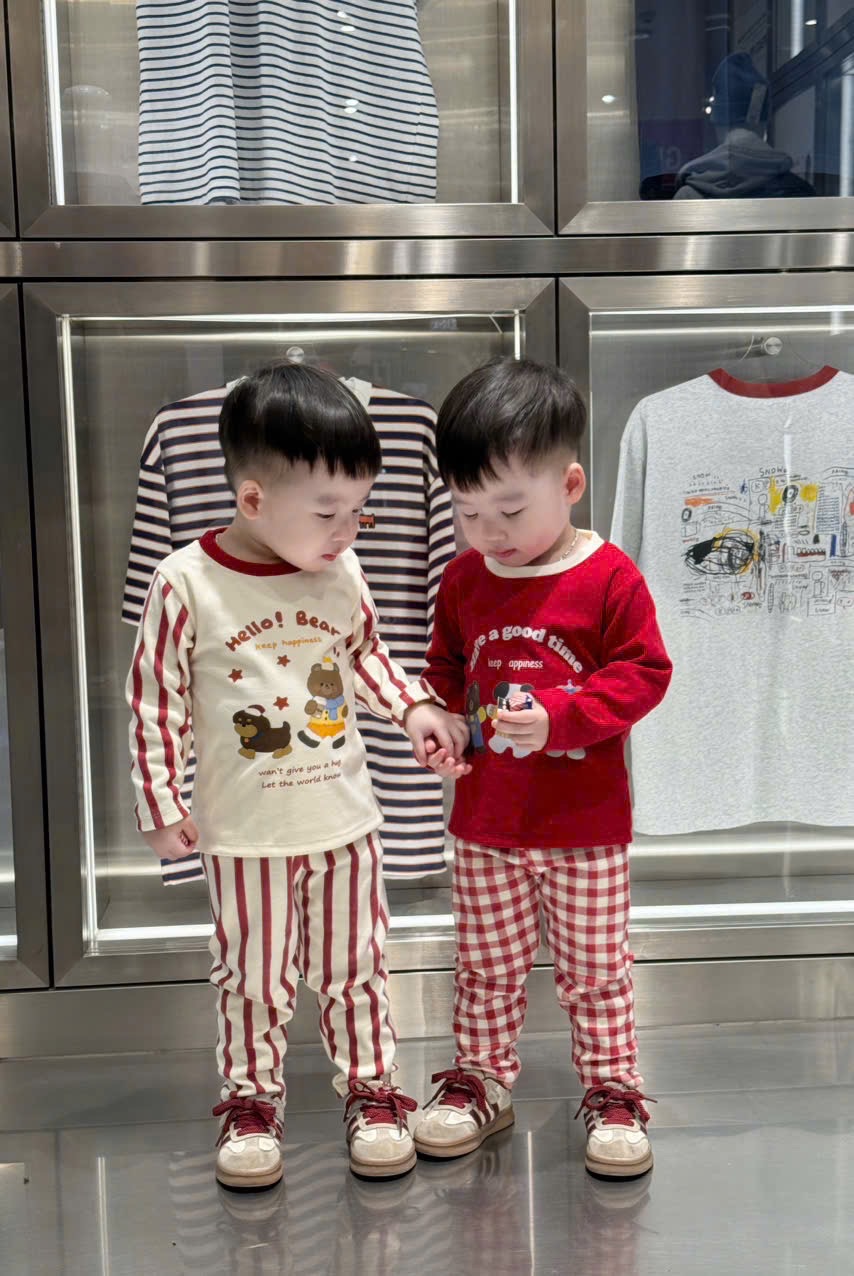 T073 - SET 2 BỘ BÉ TRAI ZIP LÔNG GẤU Hello Bear Good time đỏ be
