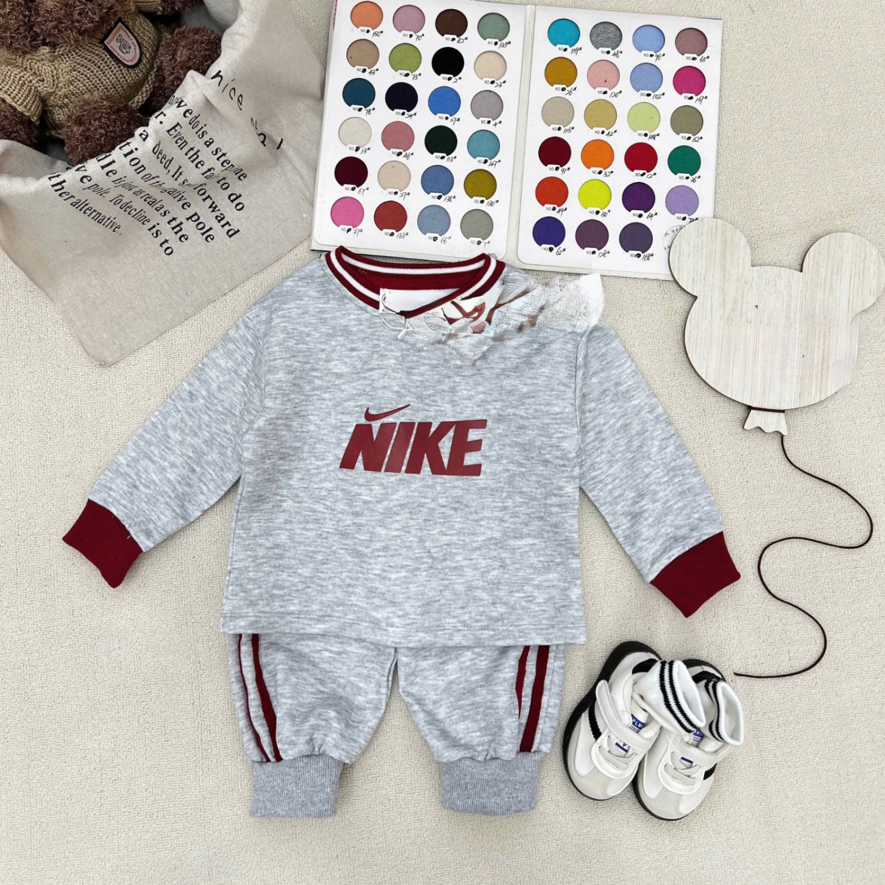 T072 - BỘ NỈ BÉ TRAI HAIDA XÁM NIKE CỔ VIỀN
