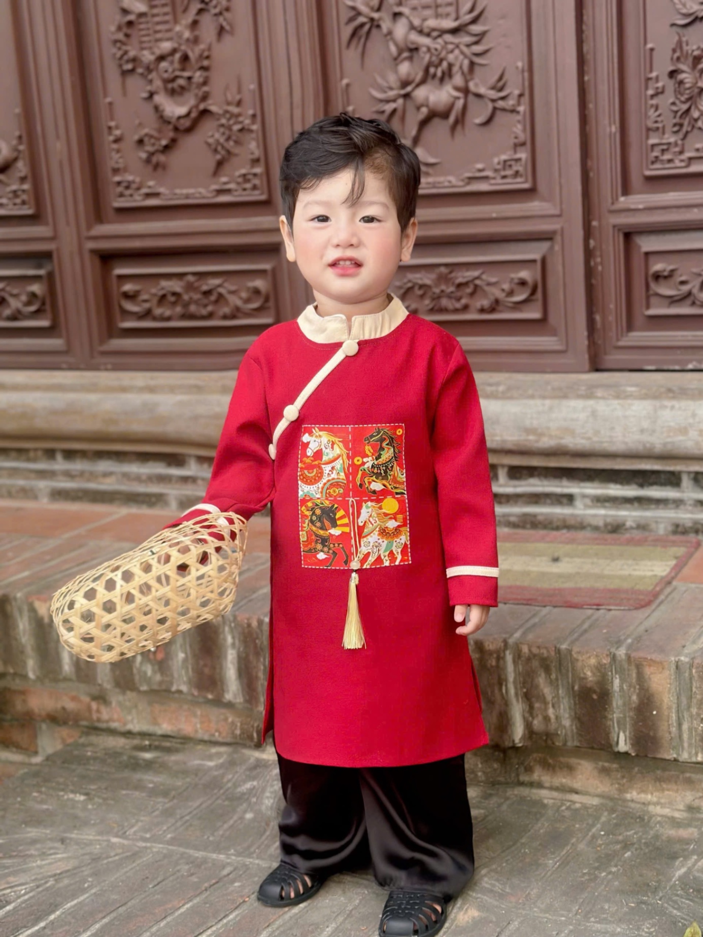 T088 - SET ÁO DÀI BÉ TRAI NHUNG TĂM PHỐI MÀU IN NGỰA