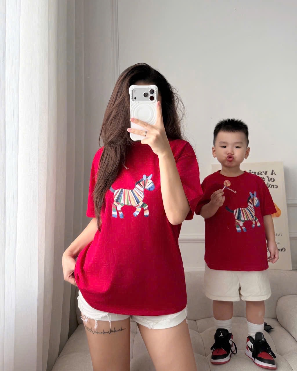 AB851 - ÁO PHÔNG GIA ĐÌNH ĐỎ NGỰA VẰN FULL SIZE