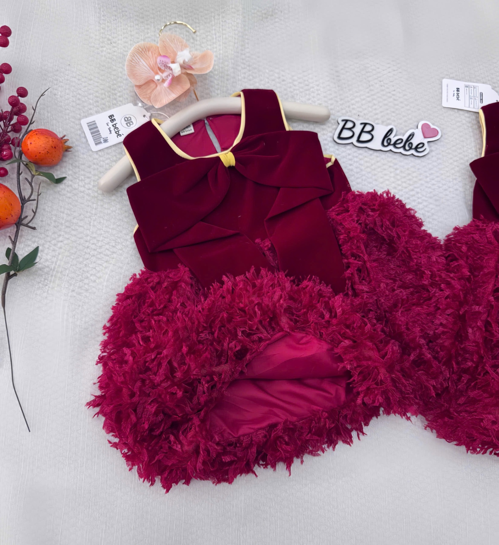VB556 - VÁY BÉ GÁI NHUNG ĐỎ NƠ TO BỒNG