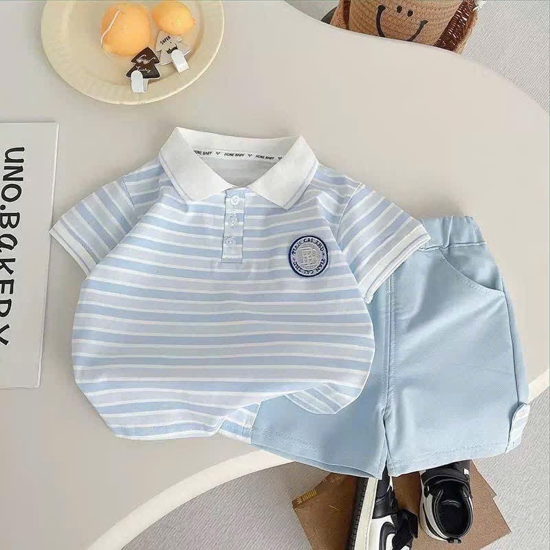 T109 - BỘ ĐÙI BÉ TRAI ÁO POLO KẺ XANH HUY HIỆU