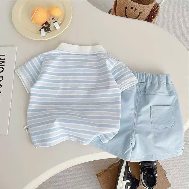 T109 - BỘ ĐÙI BÉ TRAI ÁO POLO KẺ XANH HUY HIỆU