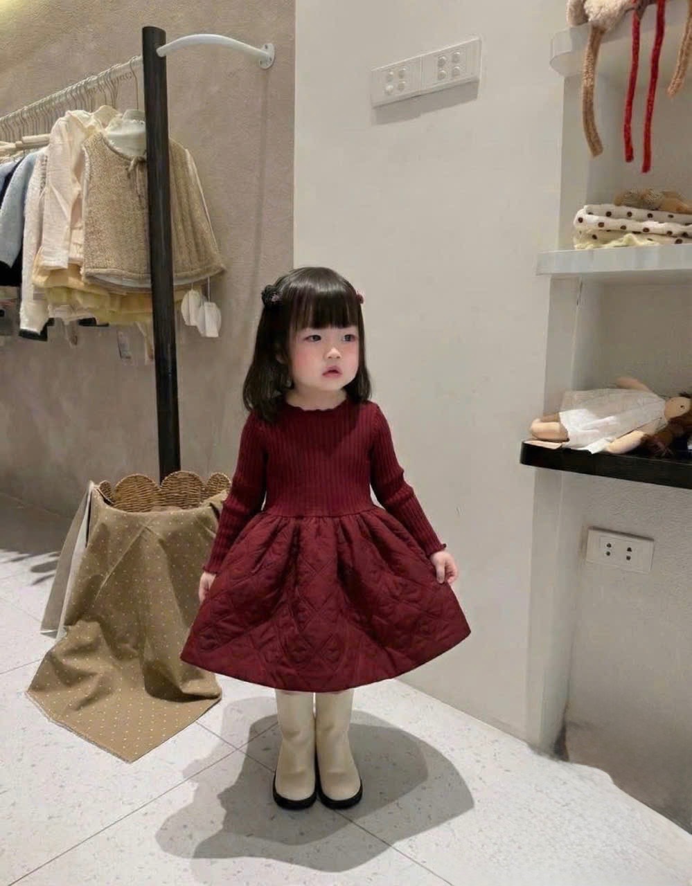 VB558 - VÁY BÉ GÁI LEN ĐỎ PHỐI PHAO TRẦN