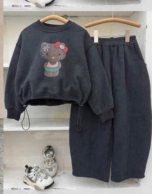 S284 - BỘ NỮ NỈ XÁM ĐẬM KITTY QUẦN SUÔNG