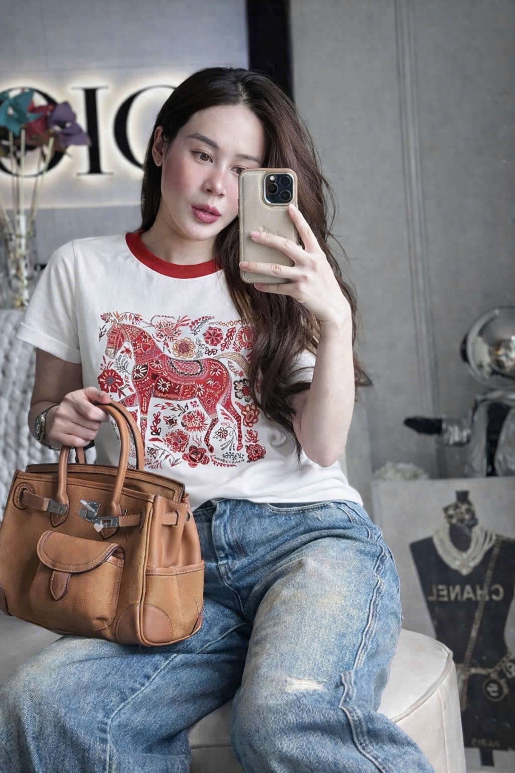ANU349 - ÁO PHÔNG NỮ TRẮNG IN NGỰA ĐỎ THỔ CẨM