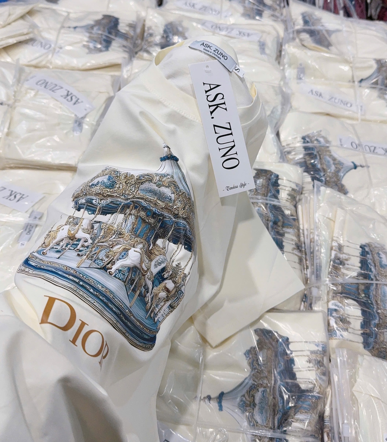 ANU351 - ÁO PHÔNG NỮ MÀU BE VÒNG QUAY DIOR