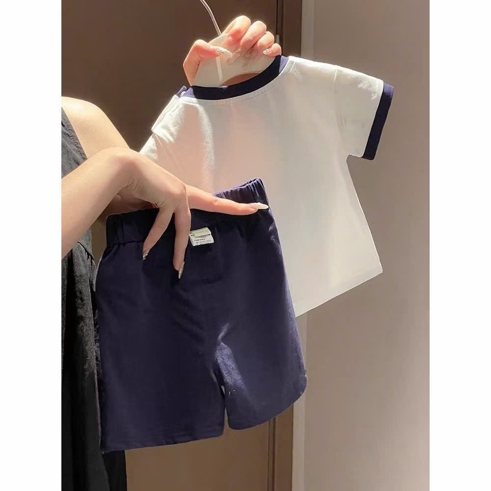 T142 - BỘ ĐÙI BÉ TRAI ÁO TRẮNG IN CHÓ QUẦN THAN