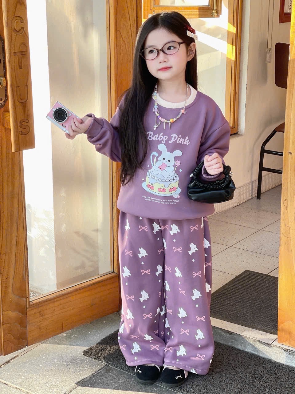 G909 - BỘ BÉ GÁI NỈ LÓT NHUNG Baby Pink QUẦN NƠ