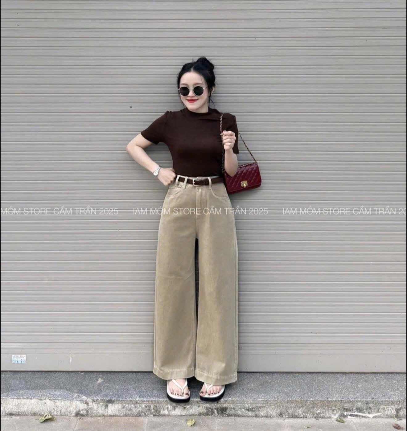 QNU671 - QUẦN JEANS SUÔNG THÊU TÚI CHÓ
