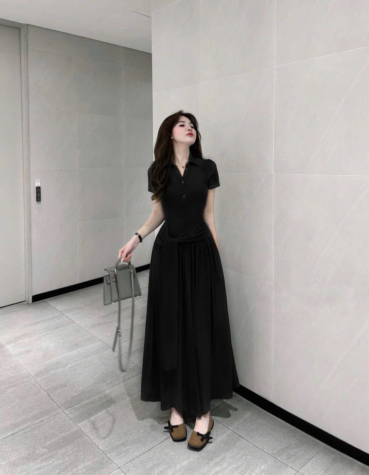 V493 - VÁY TĂM HÀN POLO CỔ V CHIẾT EO DÁNG DÀI