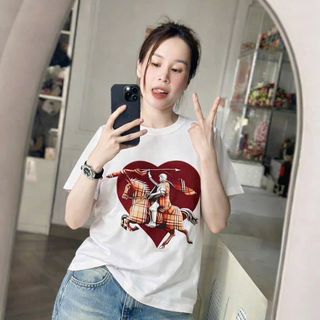 ANU358 - ÁO PHÔNG NỮ TRẮNG NGỰA CARO TIM ĐỎ