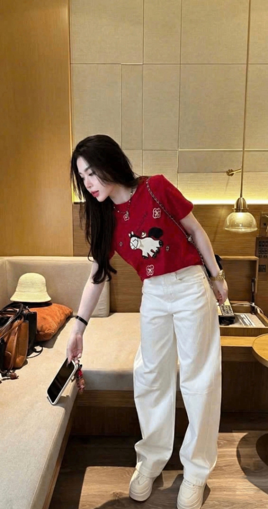 ANU341 - ÁO PHÔNG NỮ ĐỎ IN NGỰA TRẮNG