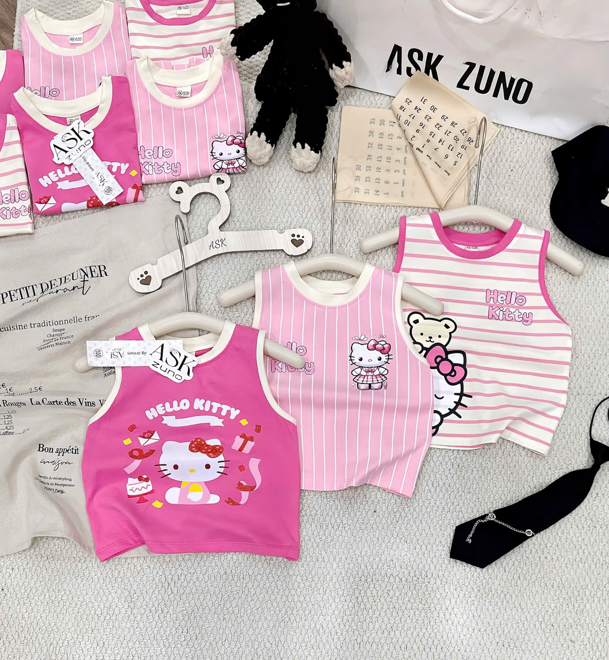 AB911 - SET 3 ÁO BÉ GÁI BA LỖ HELLO KITTY hồng be sọc