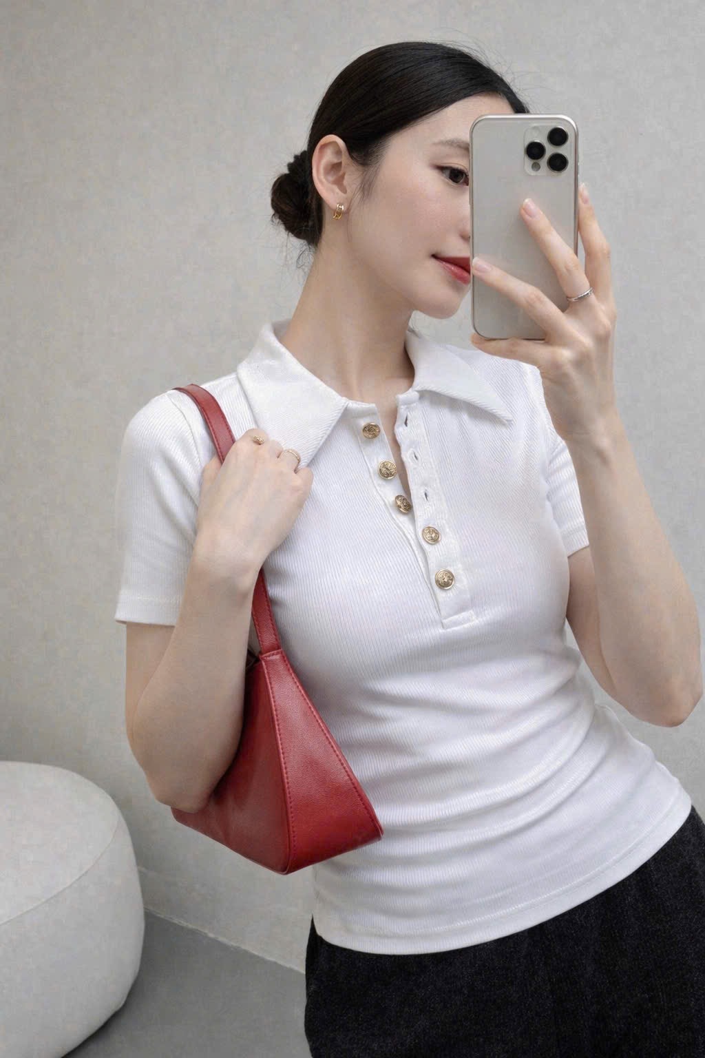 ANU364 - ÁO POLO NỮ LEN TĂM TRẮNG ĐÍNH CÚC VÀNG