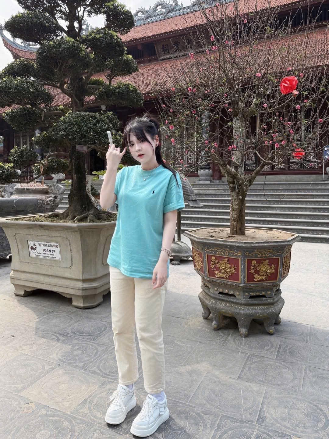 ANU366 - ÁO PHÔNG NỮ XANH NGỌC THÊU KỊ SĨ
