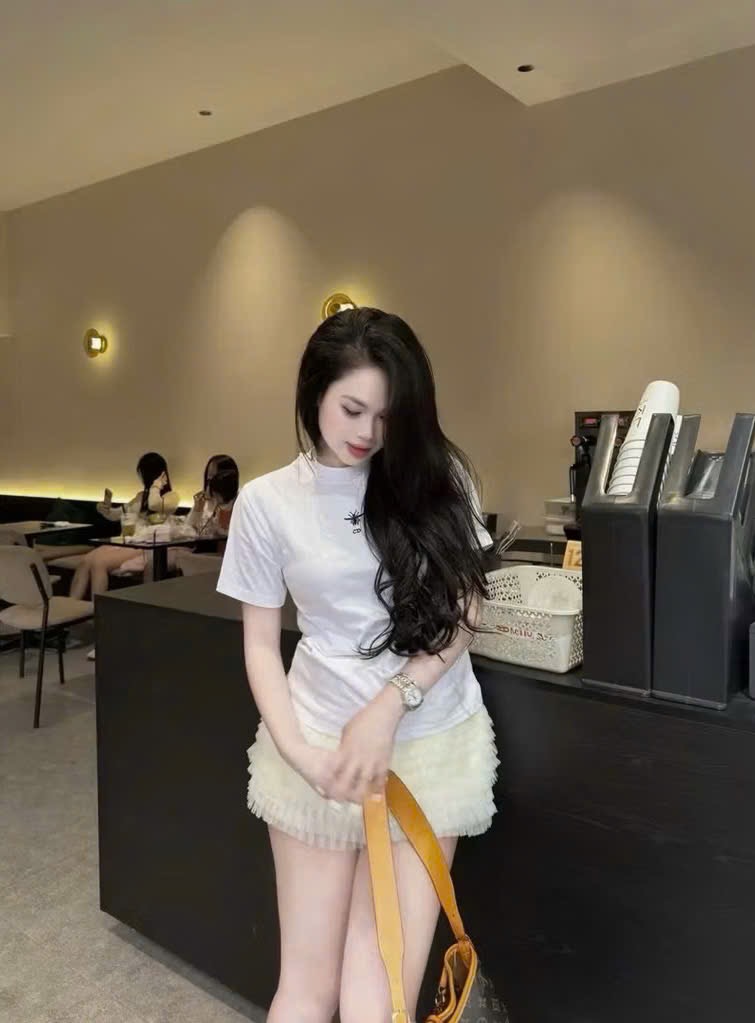 ANU374 - ÁO PHÔNG NỮ THÊU RUỒI CD
