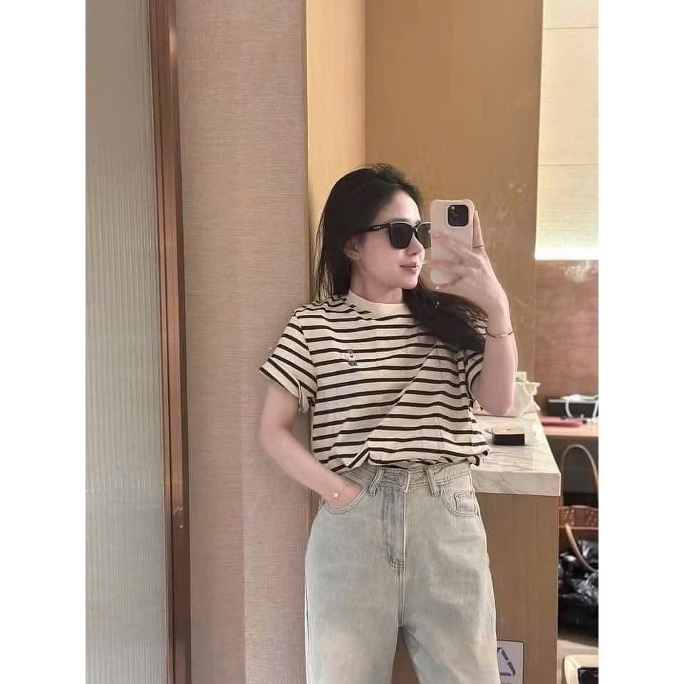 ANU402 - SET 2 ÁO PHÔNG NỮ THÊU GẤU W kẻ trắng