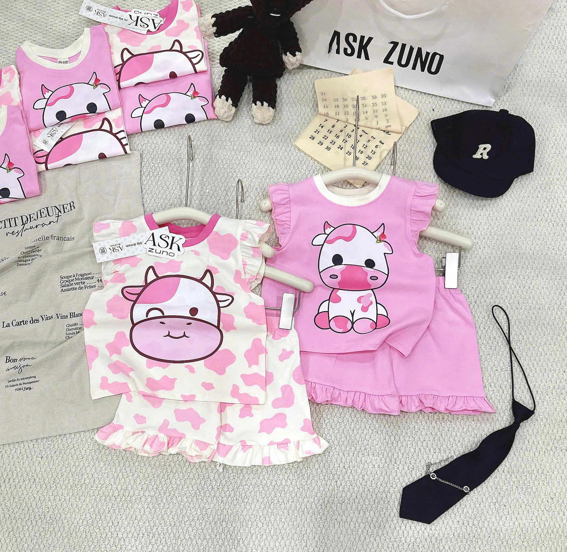 G013 - SET 2 BỘ ĐÙI BÉ GÁI VAI CÁNH TIÊN BÒ SỮA hồng