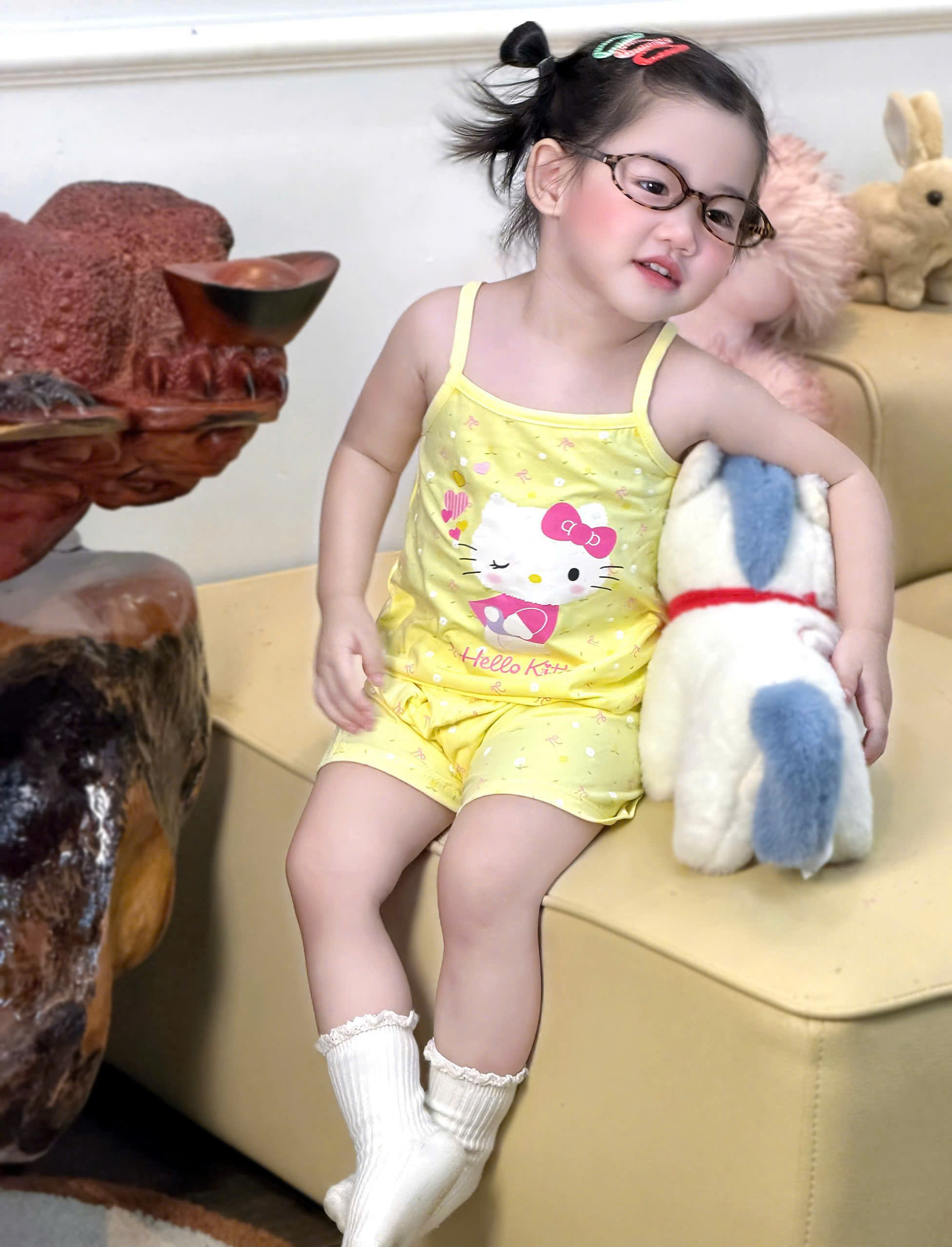 G016 - SET 2 BỘ ĐÙI BÉ GÁI 2S KITTY NƠ NHÍ vàng hồng