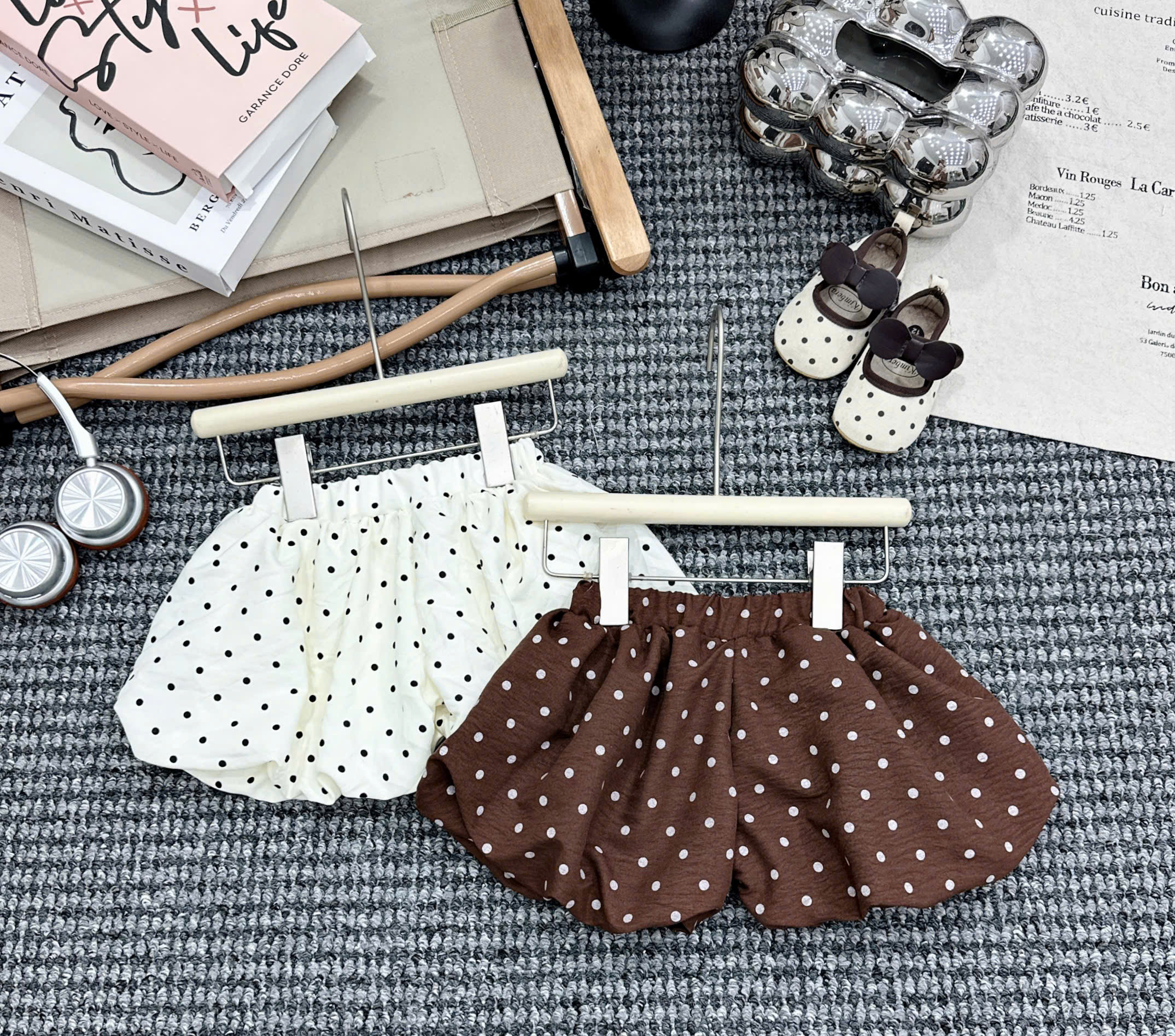 G025 - BỘ ĐÙI BÉ GÁI ÁO 2S Kidsulala QUẦN BÍ CHẤM BI