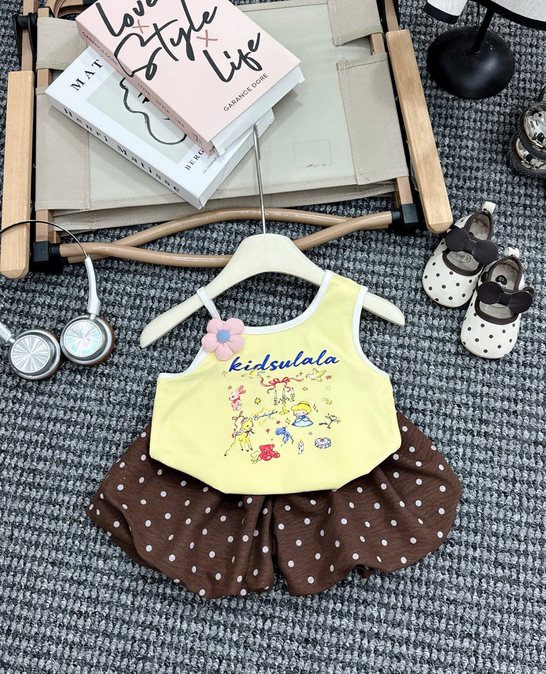 G025 - BỘ ĐÙI BÉ GÁI ÁO 2S Kidsulala QUẦN BÍ CHẤM BI