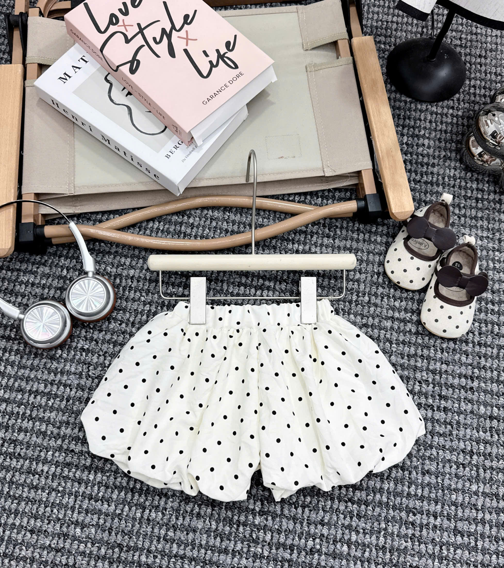 G025 - BỘ ĐÙI BÉ GÁI ÁO 2S Kidsulala QUẦN BÍ CHẤM BI