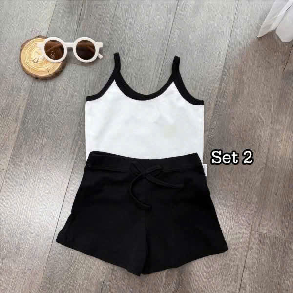G027 - SET 3 BỘ ĐÙI BÉ GÁI 2S ĐEN TRẮNG QUẦN KẺ