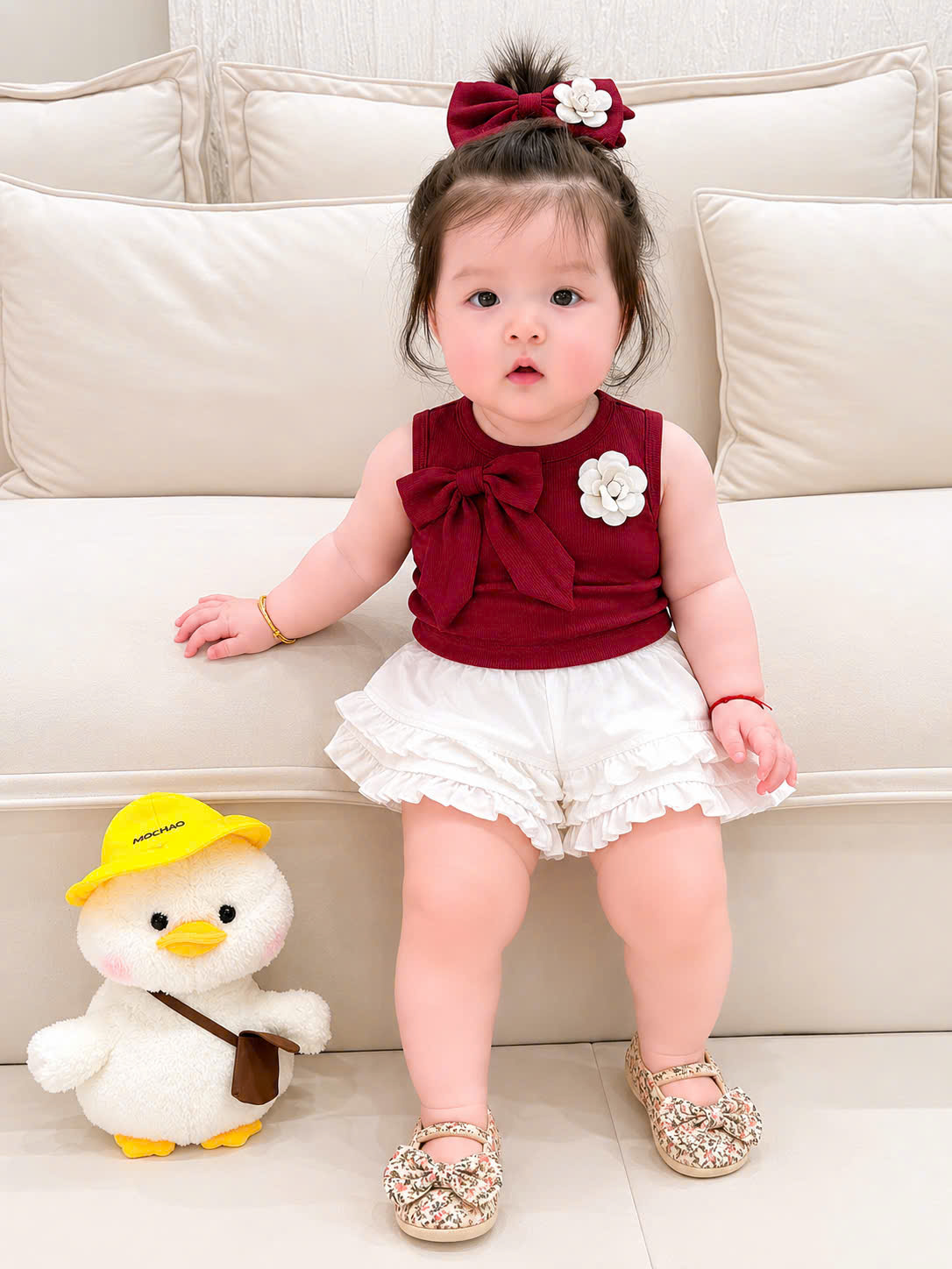 G037 - SET BÉ GÁI ÁO ĐỎ SÁT NÁCH ĐÍNH HOA QUẦN TRẮNG BÈO
