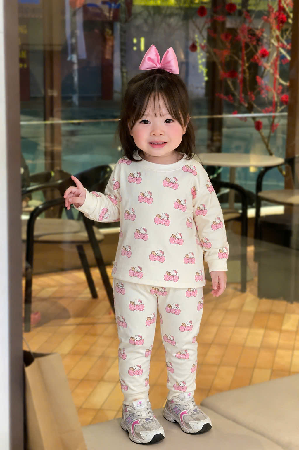G080 - SET 2 BỘ BÉ GÁI DÀI TAY KITTY NƠ hồng be